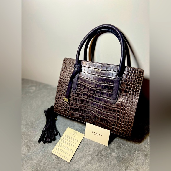 🐶 Radley London Croco-Embossed Charcoal Leather Satchel/Crossbody 🐶 - Picture 3 of 12